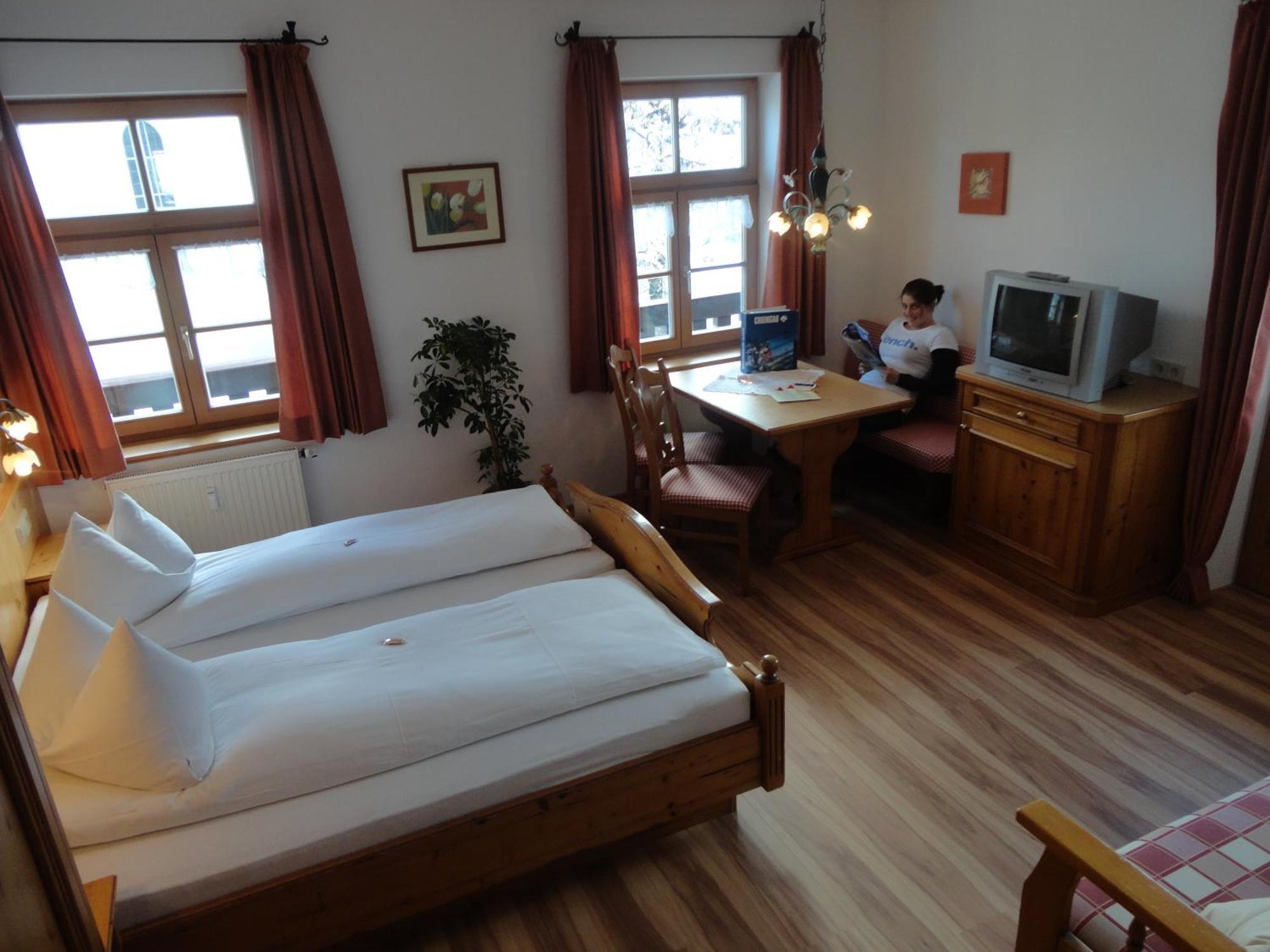 רייט אים וינקל Landhaus Lenzenhof מראה חיצוני תמונה